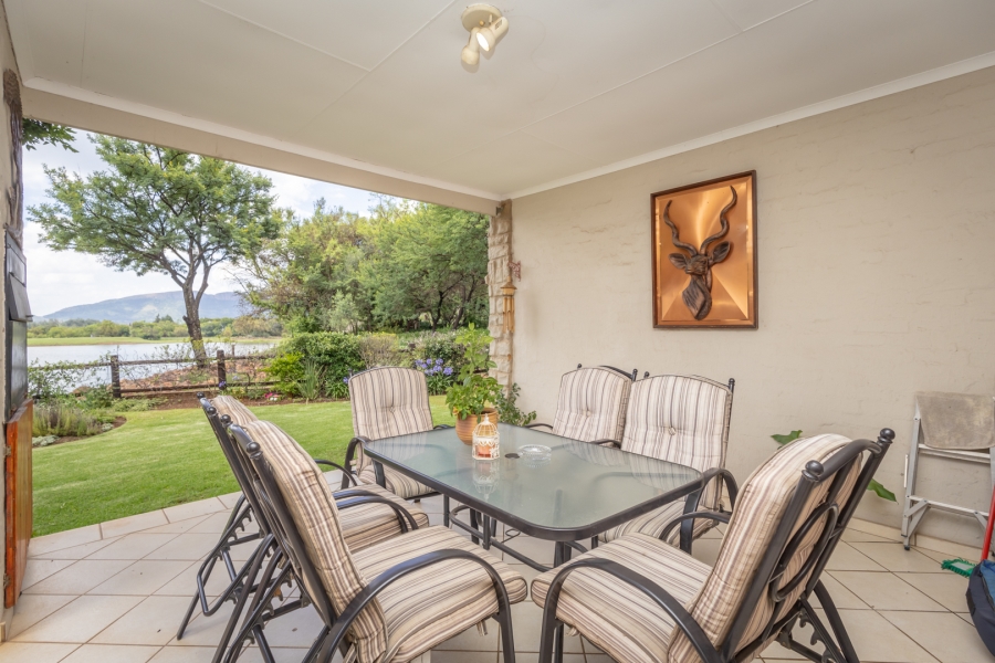 3 Bedroom Property for Sale in The Coves North West